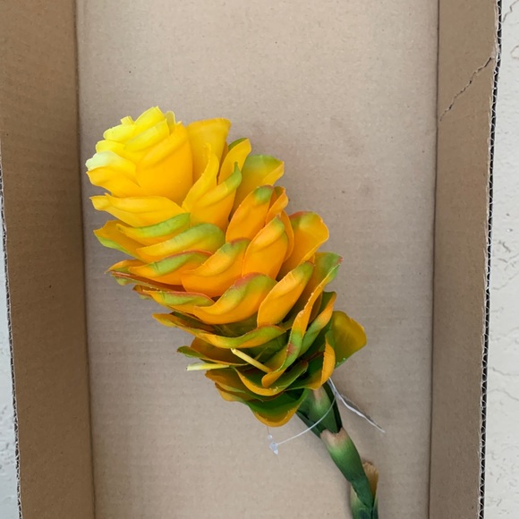 SALE! THREE 28” Yellow Beehive Ginger QUALITY Tropical Artificial Flower - Picture 5 of 9
